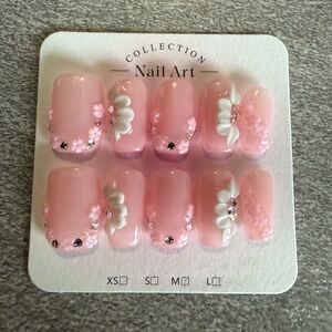 Pink Floral Nail Press On Set Medium